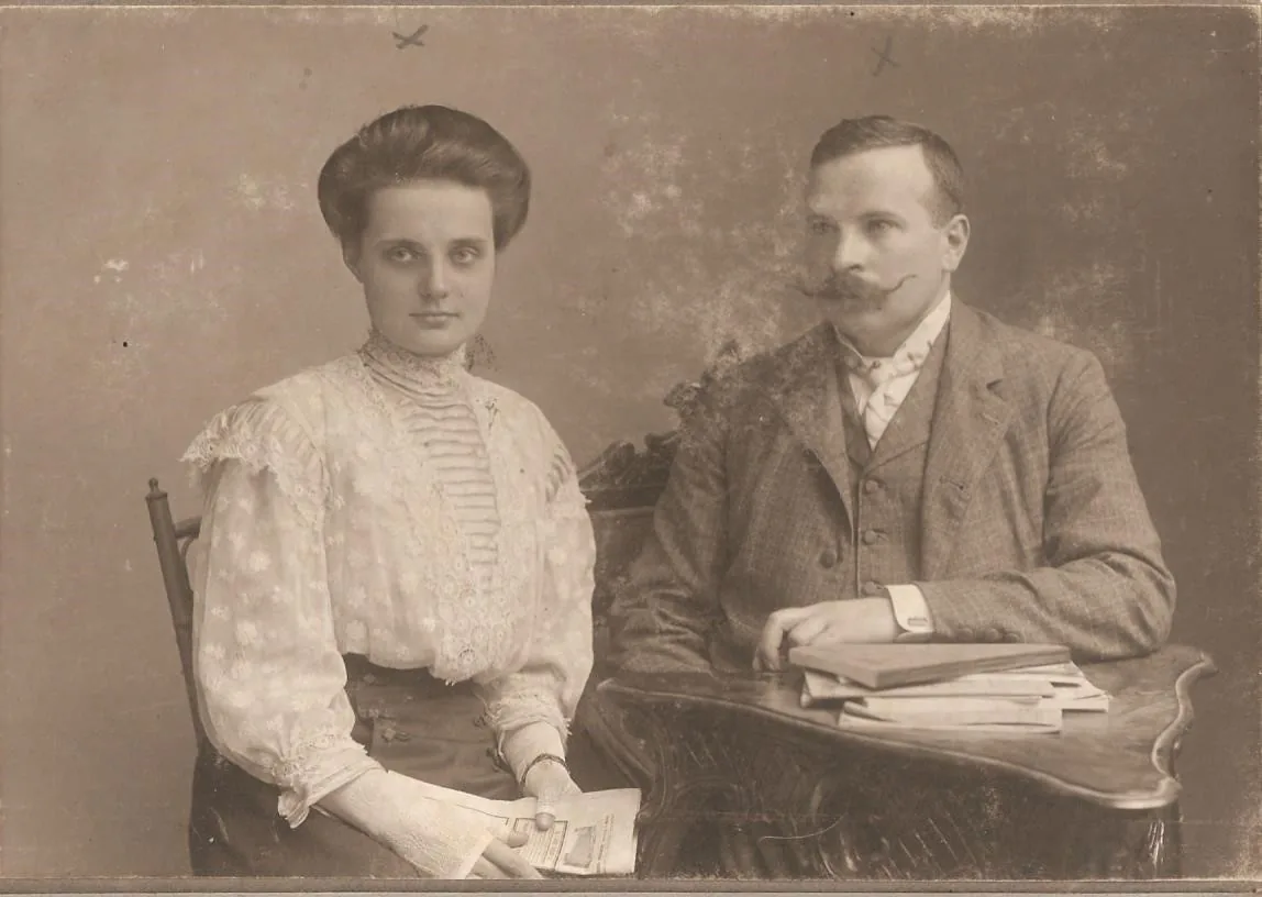 Franciszek i Wanda Baranieccy siedzący razem